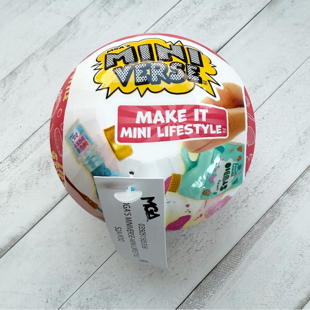 NWT MGA Miniverse Make It Mini Lifestyle Series 2 Sealed Mystery Blind Ball